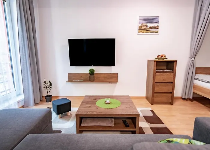 Apartment Trimm *